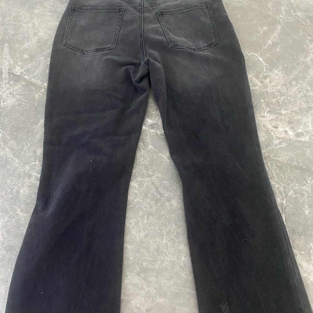 True Craft jeans for women’s color black size 15 R